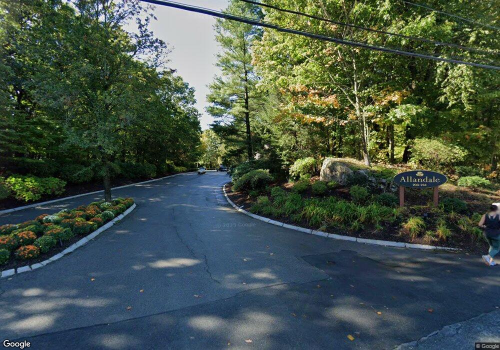 232 Allandale Rd unit 1B, Chestnut Hill, MA 02467 - photo 1