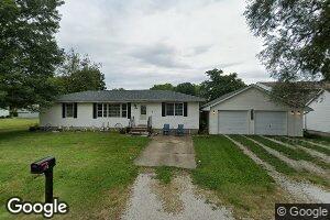 174 W Andrews St, Macon, IL 62544