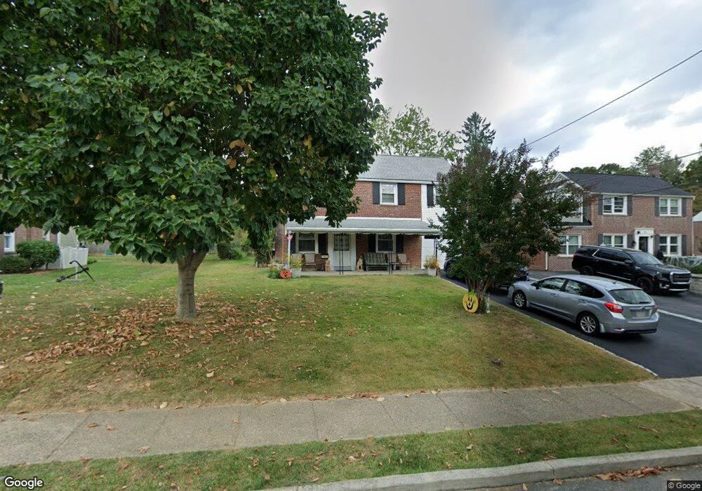 21 Edgewood Rd, Broomall, PA 19008 - photo 1