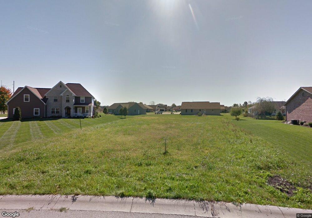 335 Woodside Ct, Batesville, IN 47006 - photo 1