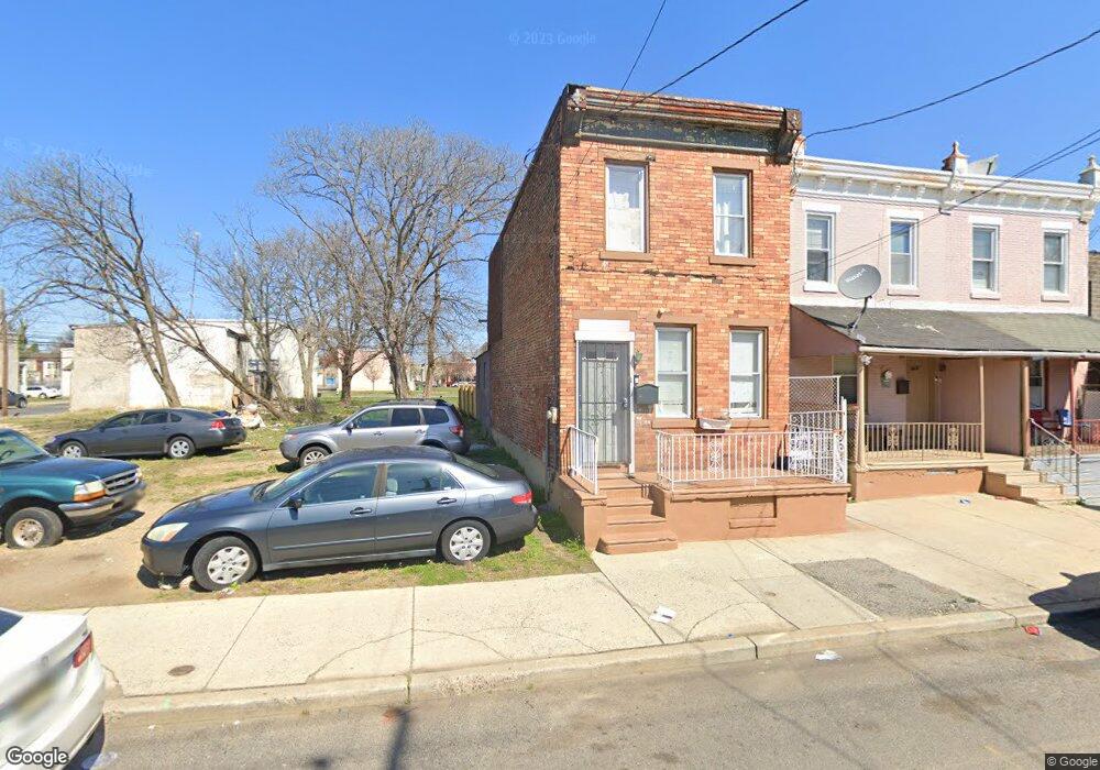 611 Chestnut St, Camden, NJ 08103 - photo 1