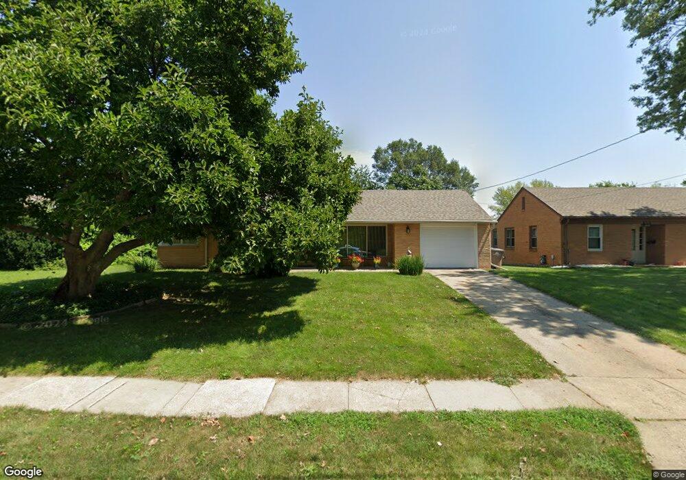 817 16th St, West Des Moines, IA 50265 - photo 1