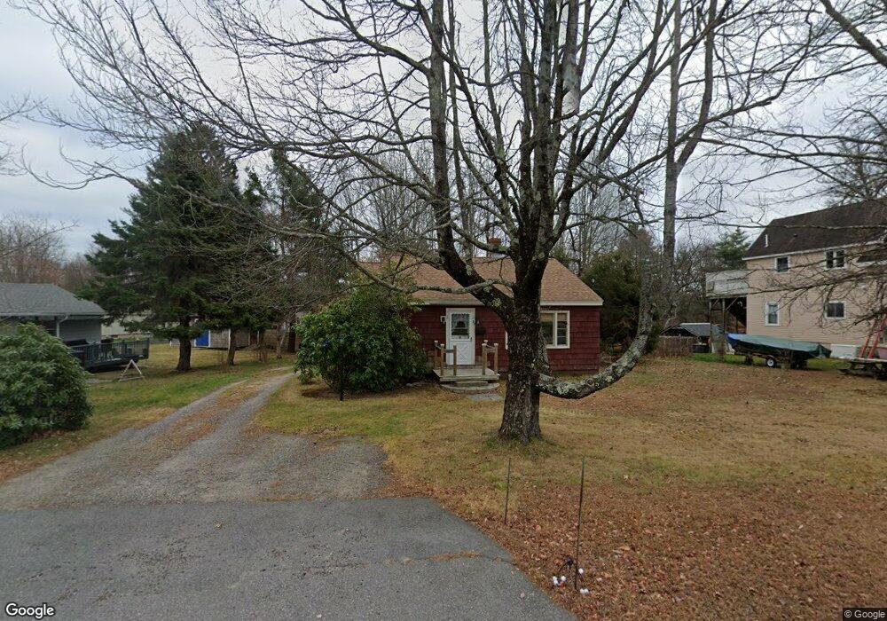 89 E Main St, Yarmouth, ME 04096 - photo 1