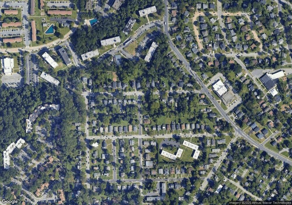 2721 Cheswolde Rd, Baltimore, MD 21209 - photo 1