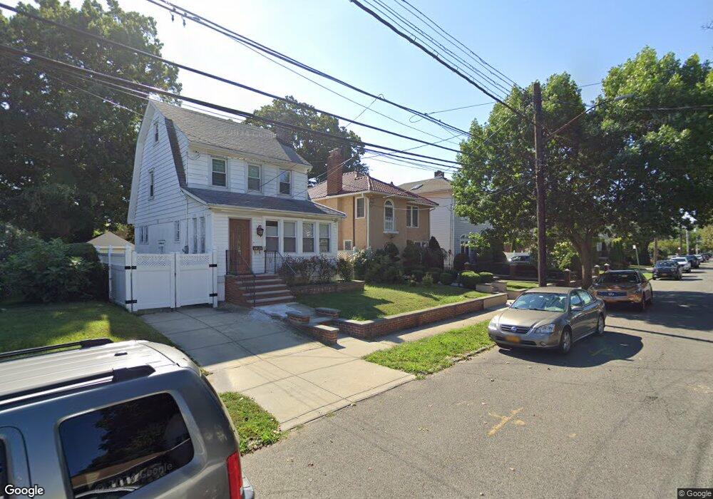 3345 169th St, Flushing, NY 11358 - photo 1