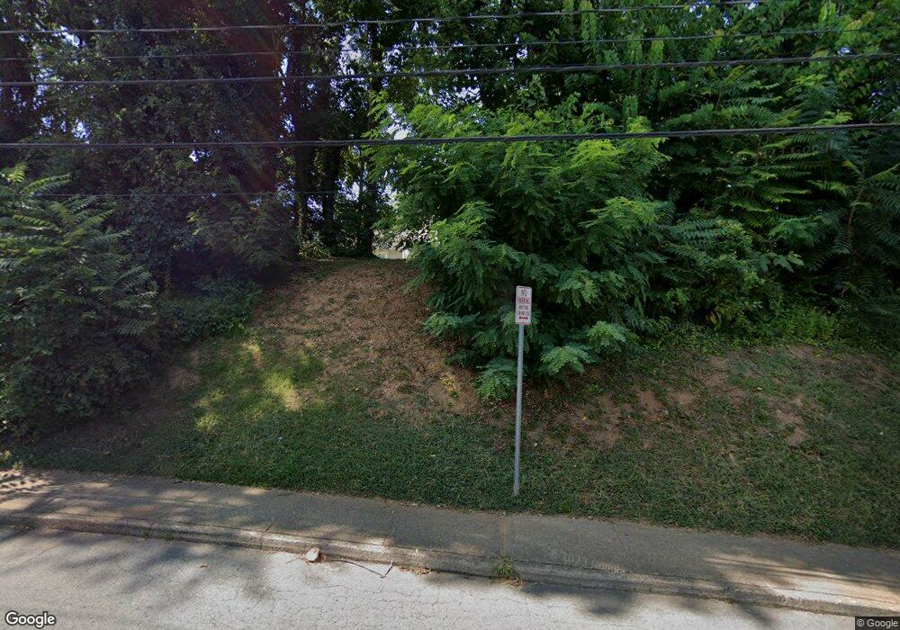 525 7 1/2 St SW, Charlottesville, VA 22903 - photo 1