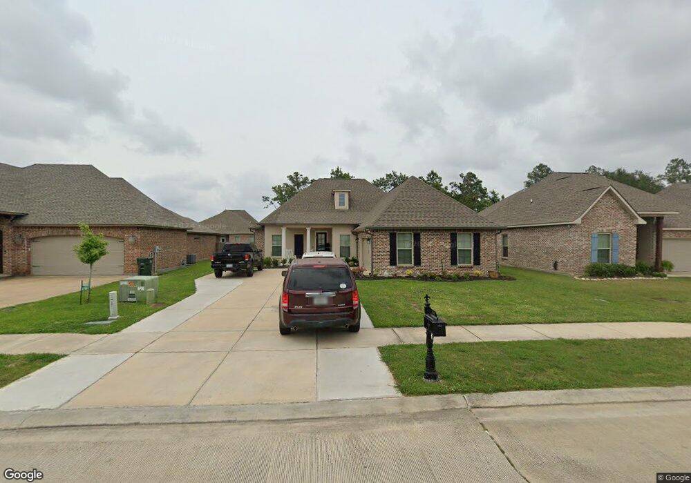 650 Lionel Ln, Lake Charles, LA 70605 - photo 1