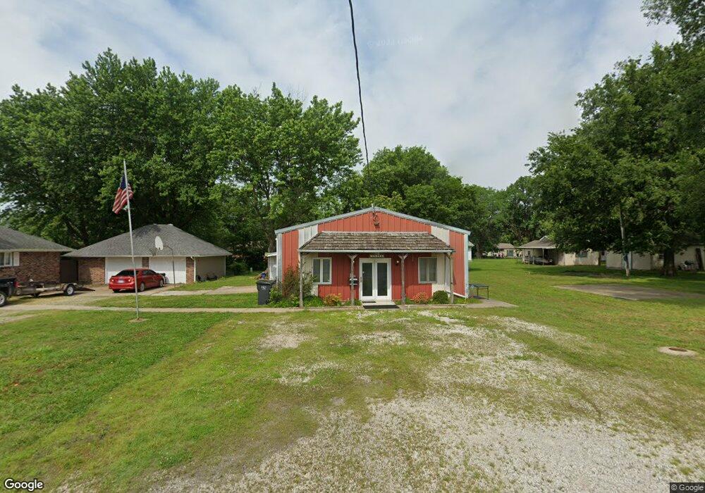216 Wabash St, Altamont, KS 67330 - photo 1