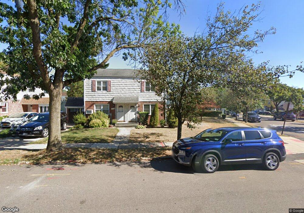 25004 Shiloh Ave, Bellerose, NY 11426 - photo 1