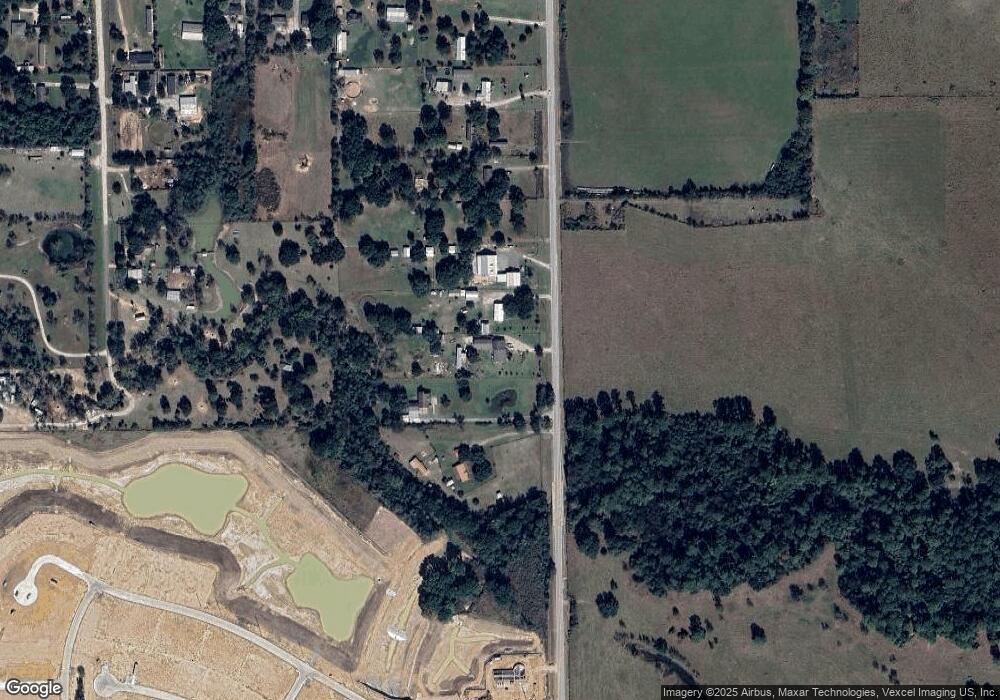 22407 Kickapoo Rd, Waller, TX 77484 - photo 1