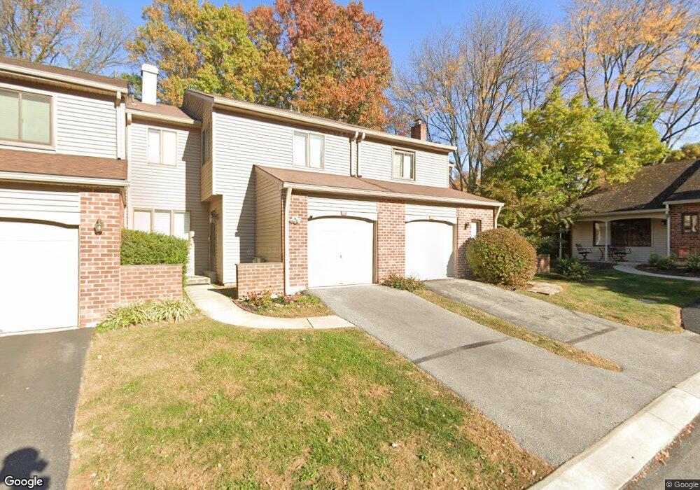 206 Curtis Ct, Chesterbrook, PA 19087 - photo 1