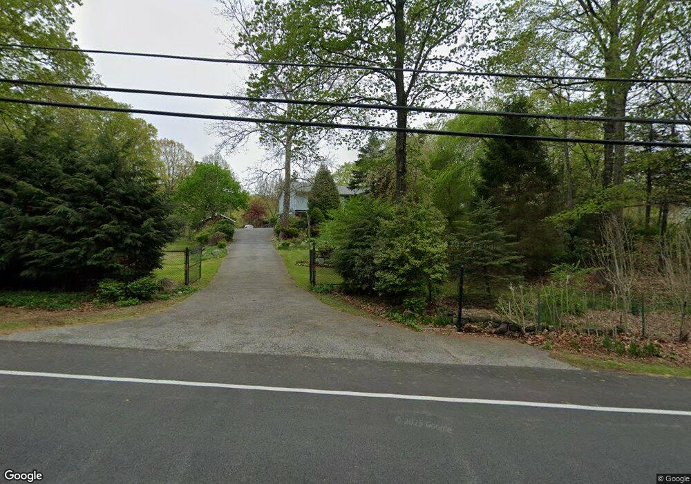 2280 Maple Ave, Cortlandt Manor, NY 10567 - photo 1