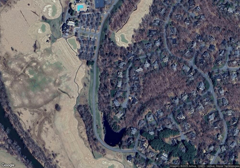 3232 Heathcote Ln unit M7, Keswick, VA 22947 - photo 1