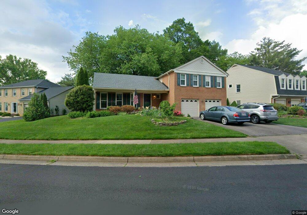 9914 Marquand Dr, Burke, VA 22015 - photo 1