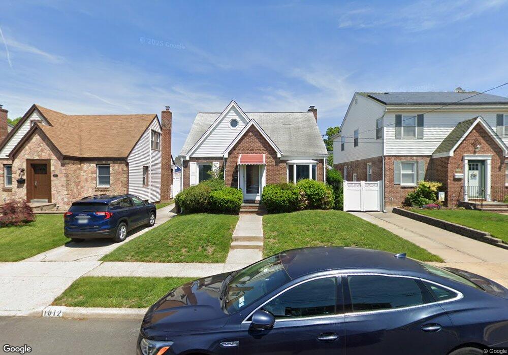 1012 Naple Ave, Franklin Square, NY 11010 - photo 1