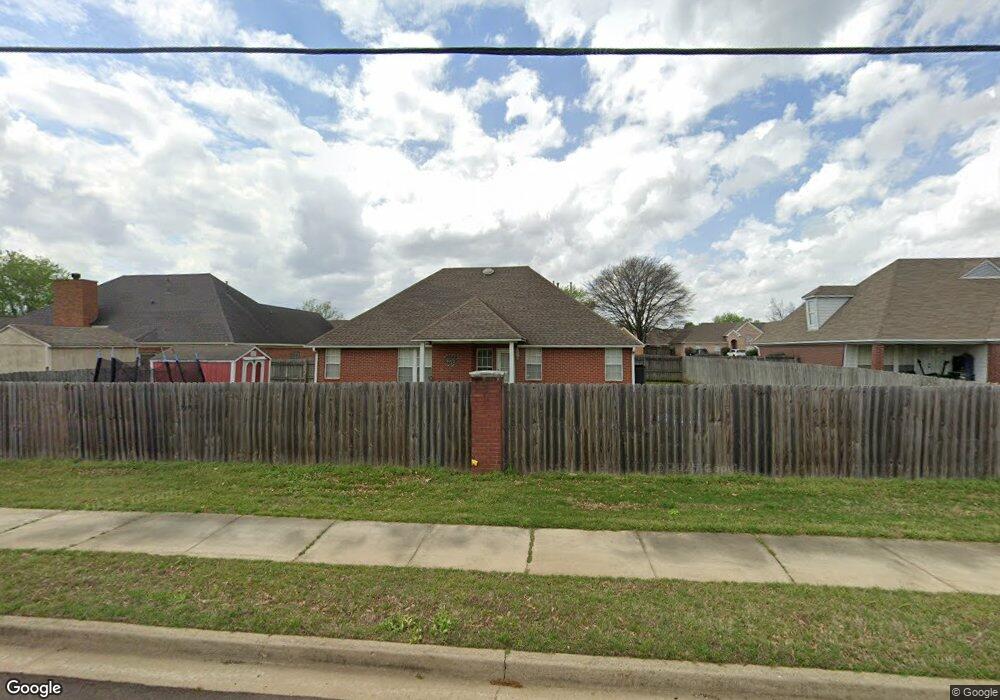 7712 Alexanders Crossing Dr, Olive Branch, MS 38654 - photo 1