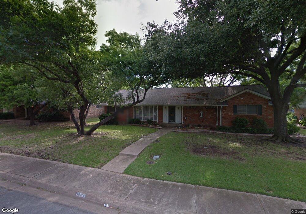 10422 Countess Dr, Dallas, TX 75229 - photo 1