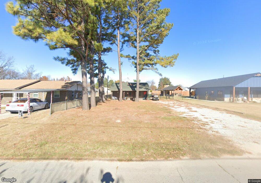 417 Broadway Ave, Eufaula, OK 74432 - photo 1