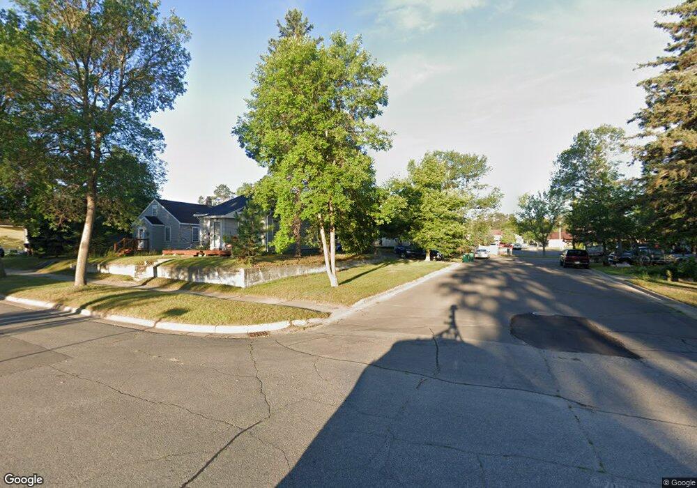 214 SE 2nd St, Grand Rapids, MN 55744 - photo 1