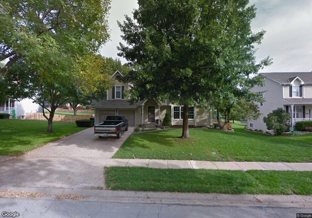 15702 W 80th St, Lenexa, KS 66219 - photo 1