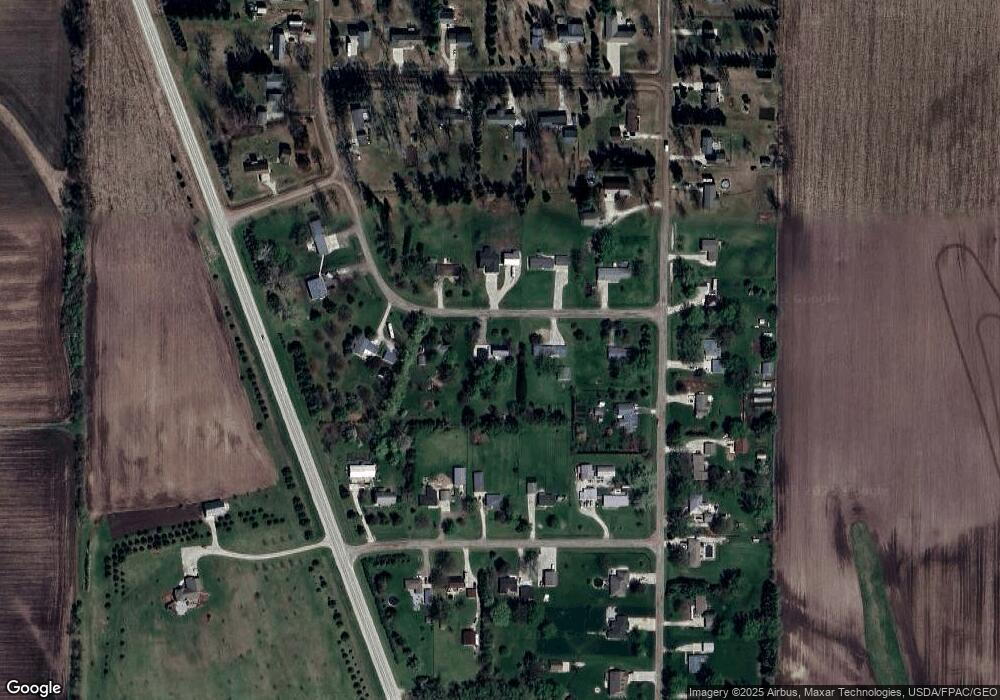 3920 Pikeview Dr, Center Point, IA 52213 - photo 1