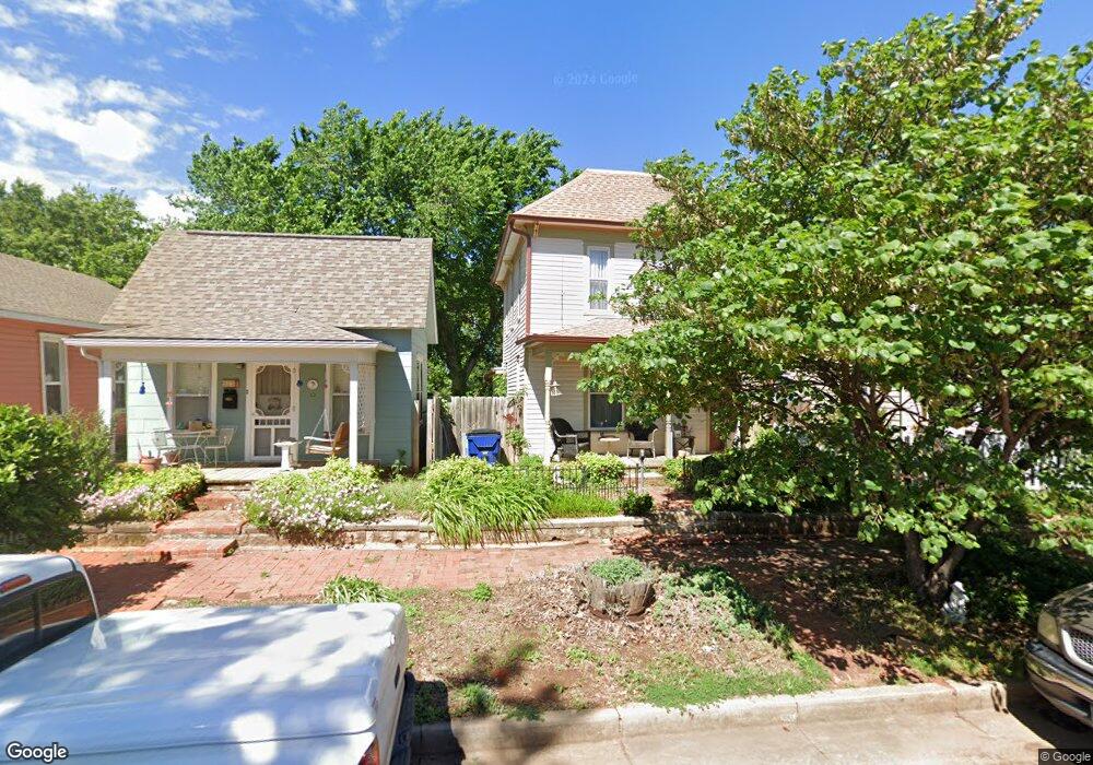 319 N 1st St, Guthrie, OK 73044 - photo 1