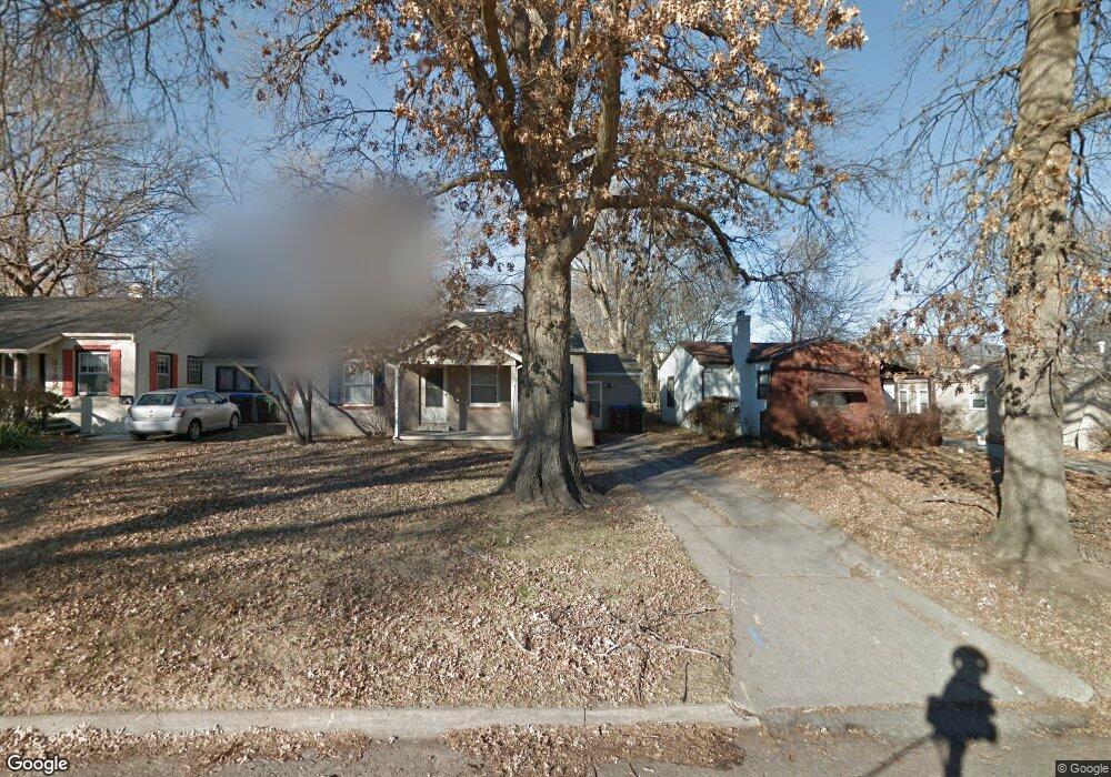 3118 SW Dorr St, Topeka, KS 66604 - photo 1
