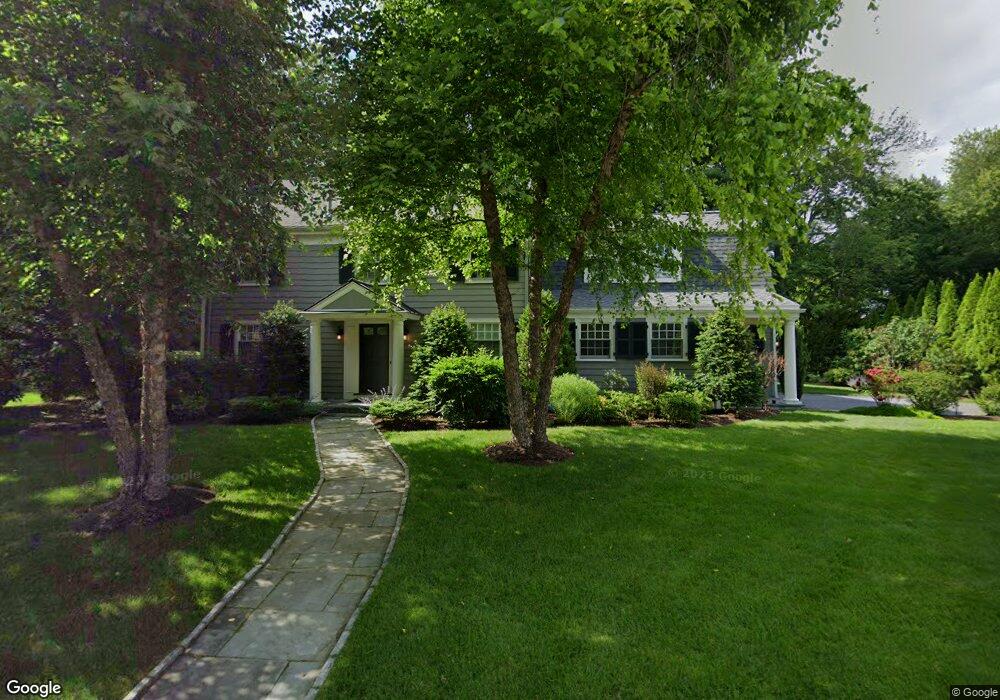 68 Northgate Rd, Wellesley Hills, MA 02481 - photo 1