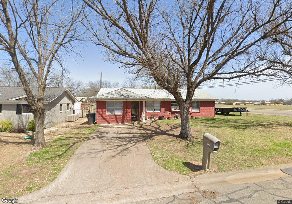 1902 Joslin St, Cleburne, TX 76033 - photo 1