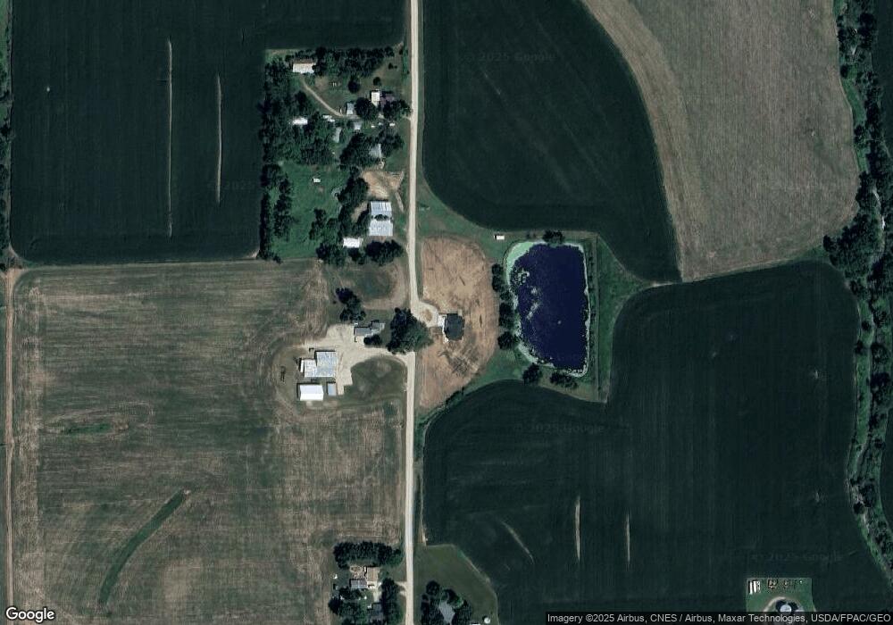 4586 Maple St, Newton, IA 50208 - photo 1