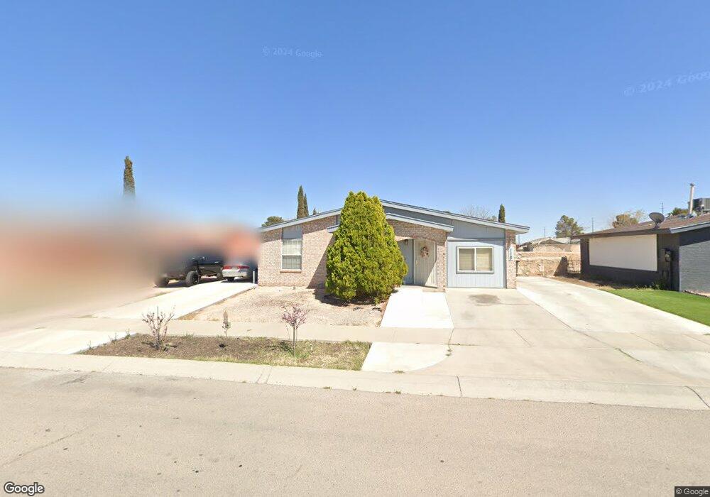 118 Barrel Cactus Dr, Horizon City, TX 79928 - photo 1