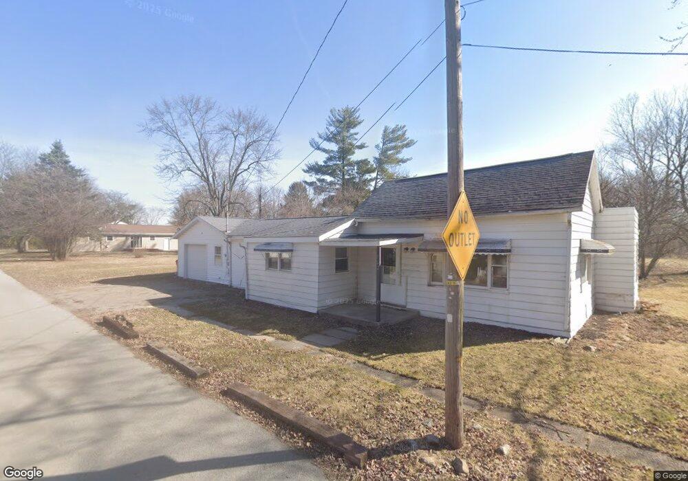 702 N Simon St, Ada, OH 45810 - photo 1