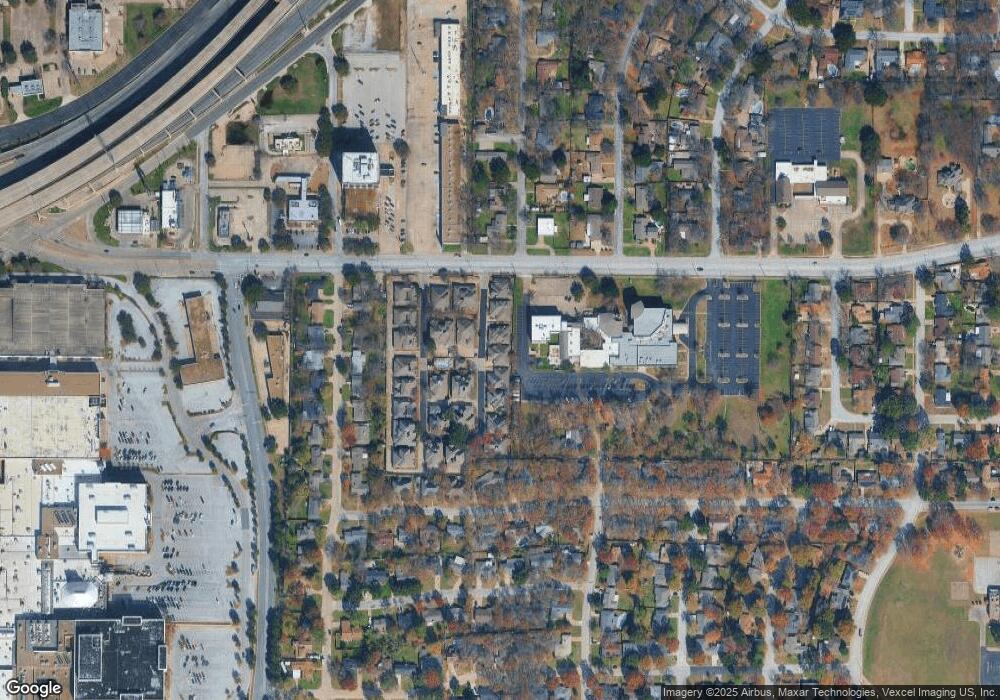 1222 Woodland Park Dr, Hurst, TX 76053 - photo 1