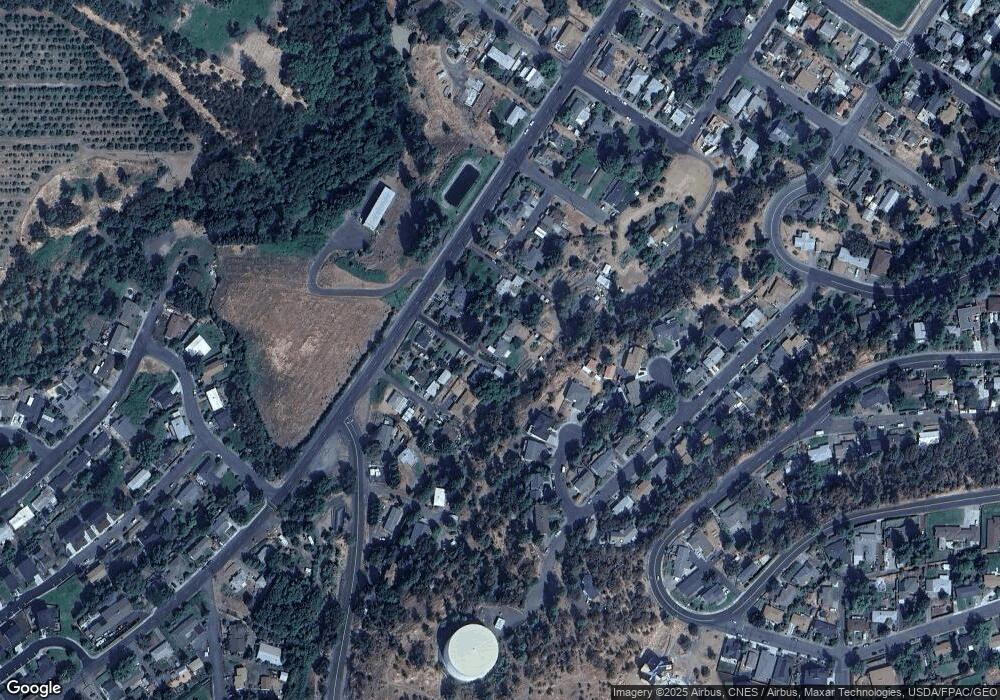 2114 Bridge St, the Dalles, OR 97058 - photo 1