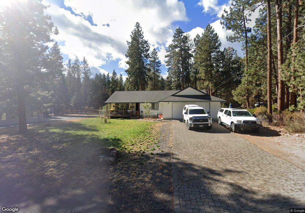 19131 Kiowa Rd, Bend, OR 97702 - photo 1