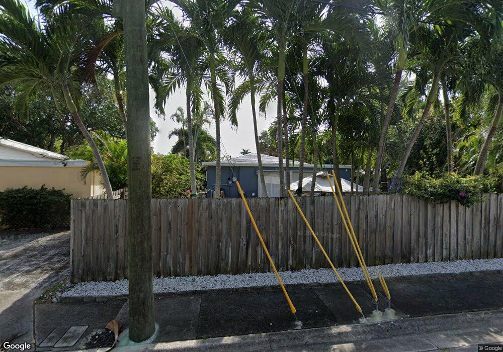 366 33rd St, West Palm Beach, FL 33407 - photo 1