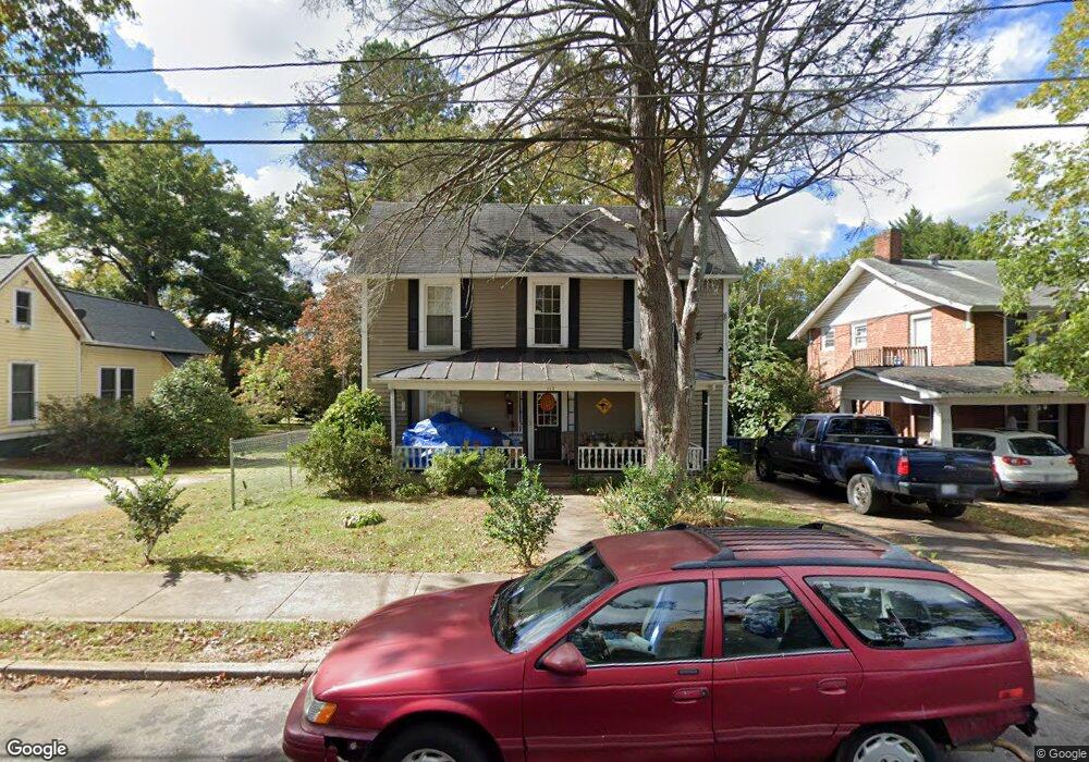 113 N Oakwood Dr, Statesville, NC 28677 - photo 1