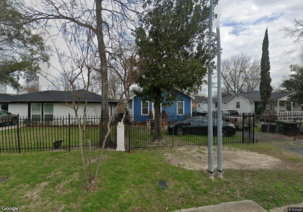 4020 Edison St, Houston, TX 77009 - photo 1