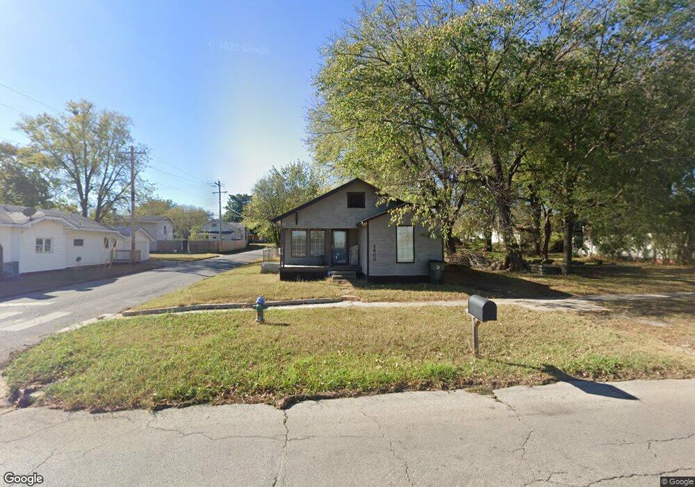 1200 N Okmulgee Ave, Okmulgee, OK 74447 - photo 1
