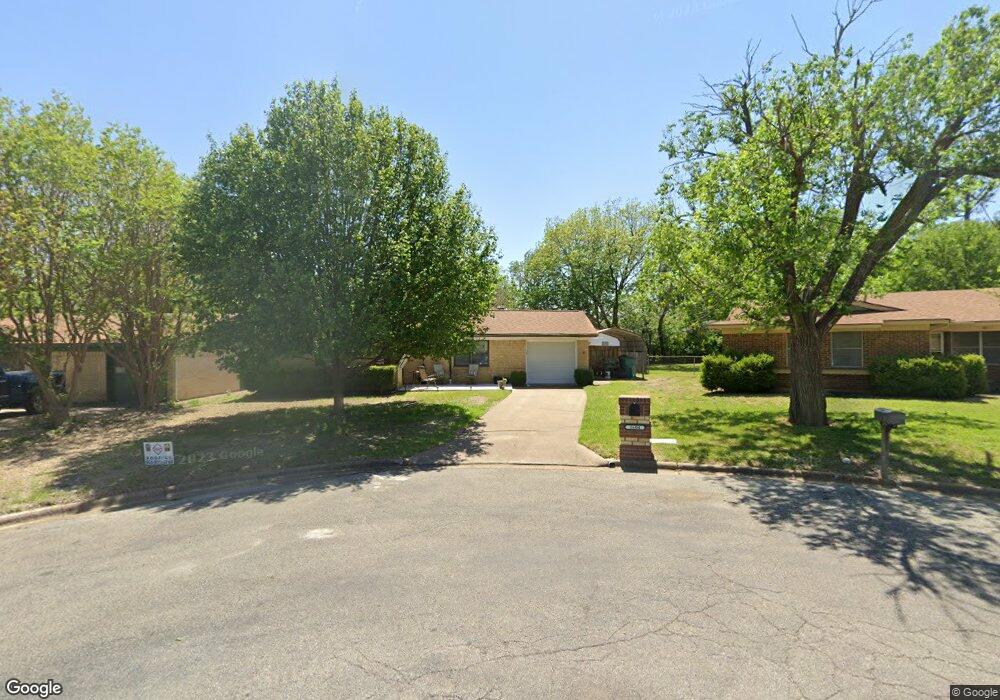 1604 E Ann Ave, Sherman, TX 75090 - photo 1