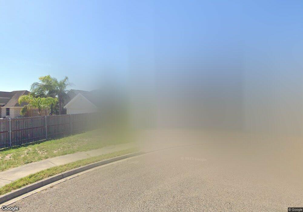 916 E Diaz Cir, Pharr, TX 78577 - photo 1