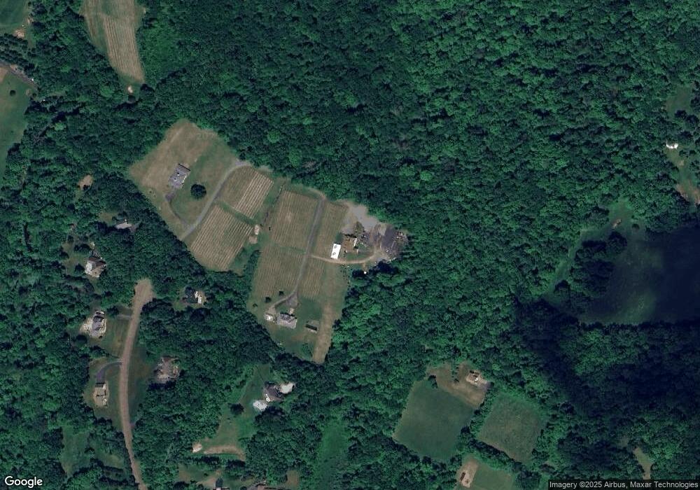 15 Windswept Hill Rd, Wallingford, CT 06492 - photo 1