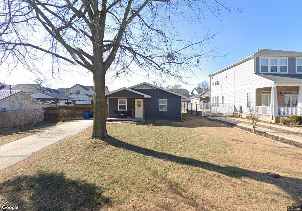 811, 813 N Main St unit AB-AB, Bentonville, AR 72712 - photo 1