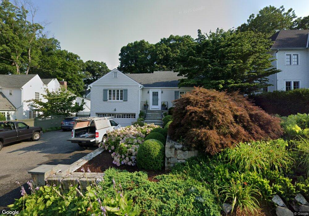 69 Middlesex Rd, Darien, CT 06820 - photo 1