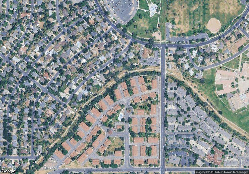 11975 E Canal Dr, Aurora, CO 80011 - photo 1