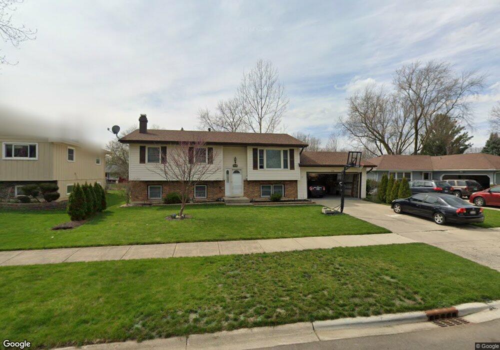 1110 Adobe Dr, Aurora, IL 60506 - photo 1