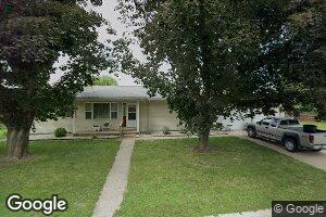 104 Spruce St, Bluffs, IL 62621