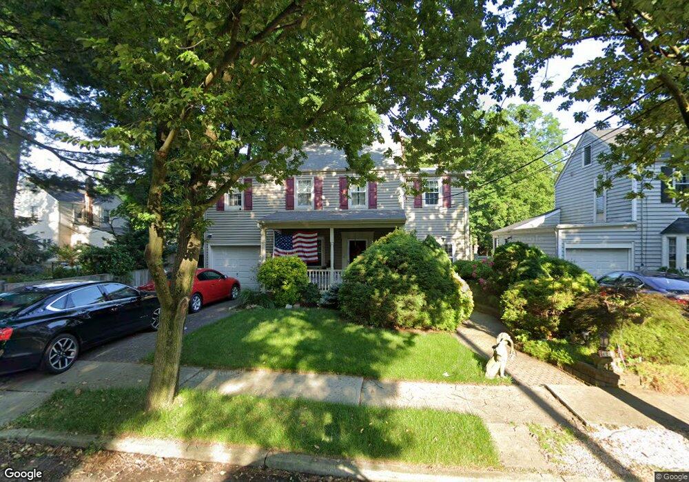 420 Burlington Rd, Paramus, NJ 07652 - photo 1