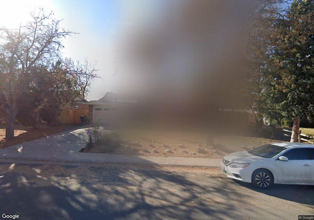 637 S Oswego Ct, Aurora, CO 80012 - photo 1