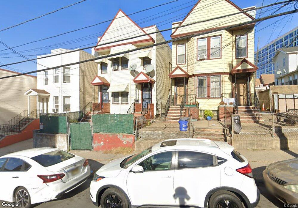 862 Pavonia Ave, Jersey City, NJ 07306 - photo 1
